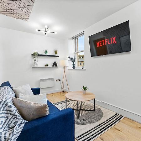 30 Percent Off! Lovely Yorkshire Duplex - Sleeps 6 - Netflix Dewsbury Εξωτερικό φωτογραφία