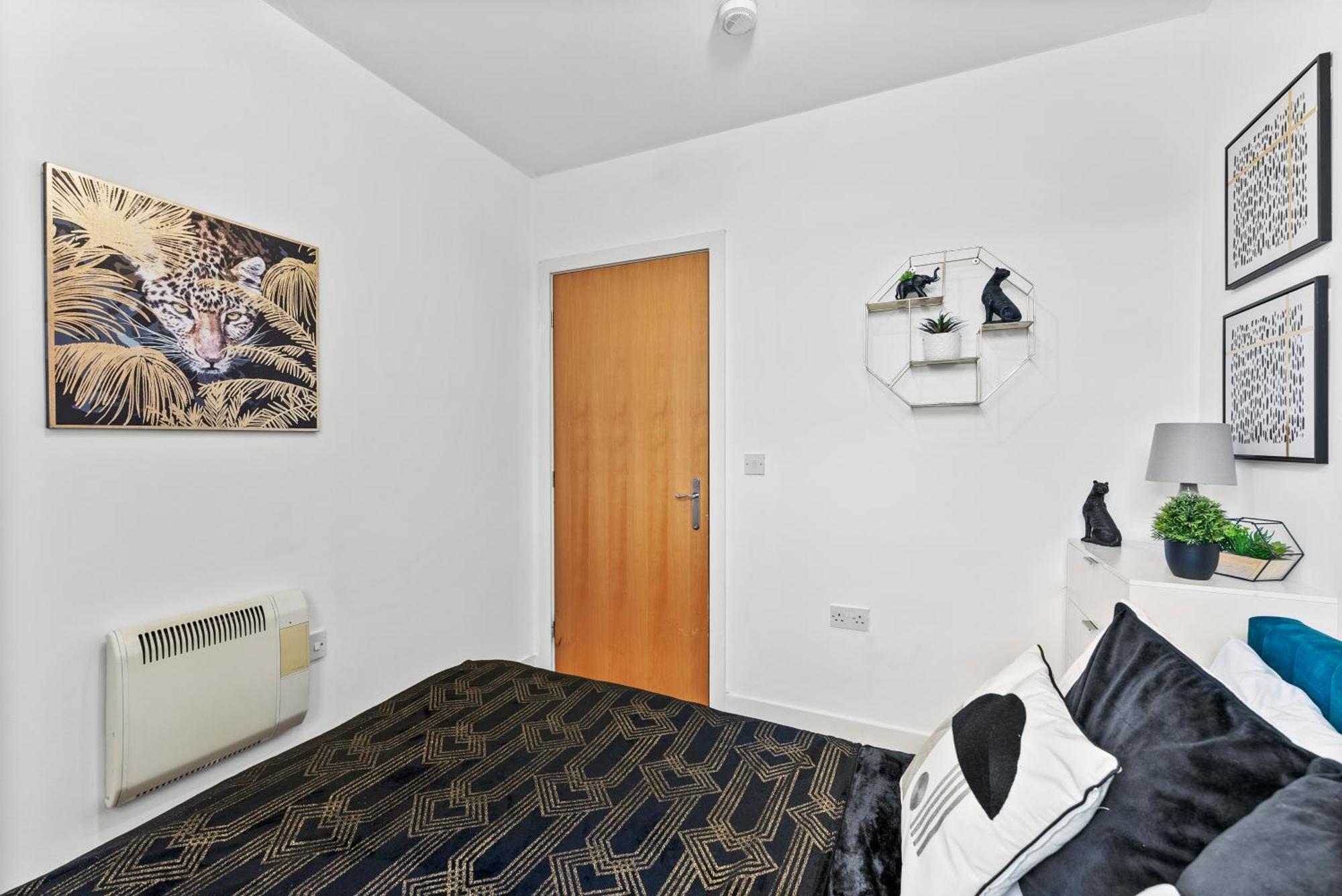 30 Percent Off! Lovely Yorkshire Duplex - Sleeps 6 - Netflix Dewsbury Εξωτερικό φωτογραφία