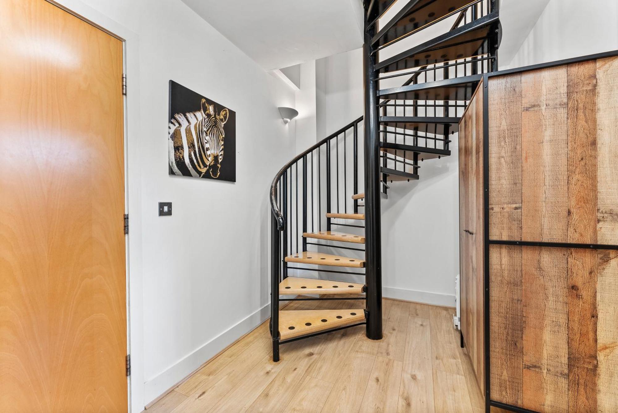 30 Percent Off! Lovely Yorkshire Duplex - Sleeps 6 - Netflix Dewsbury Εξωτερικό φωτογραφία